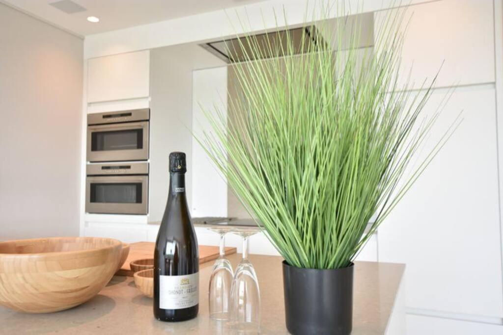 Luxe Apt In Centrum Bredene Overlooking The Dunes エクステリア 写真